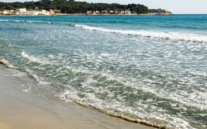Plage des Sablettes à La Seyne-sur-Mer – trajet VTC ou taxi Marseille Seyne